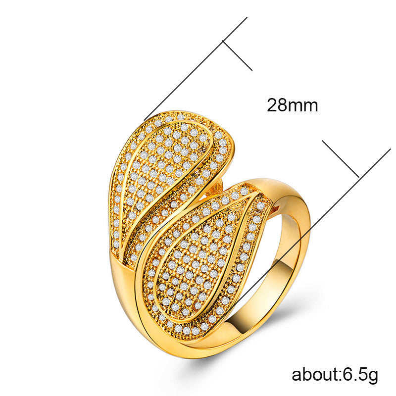 Luxury women's gold plated ring in diamonds