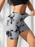 Load image into Gallery viewer, Glute uplift yoga fitness shorts
