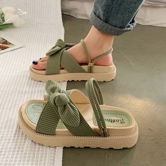 Cute low platform slippers